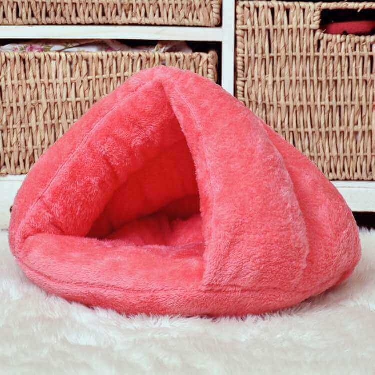 Sumptuous Plush Dog Bed: Ultra-Soft, Washable Haven for Your Pampered Pup