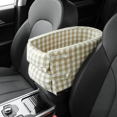 Safe and cozy portable dog car seat